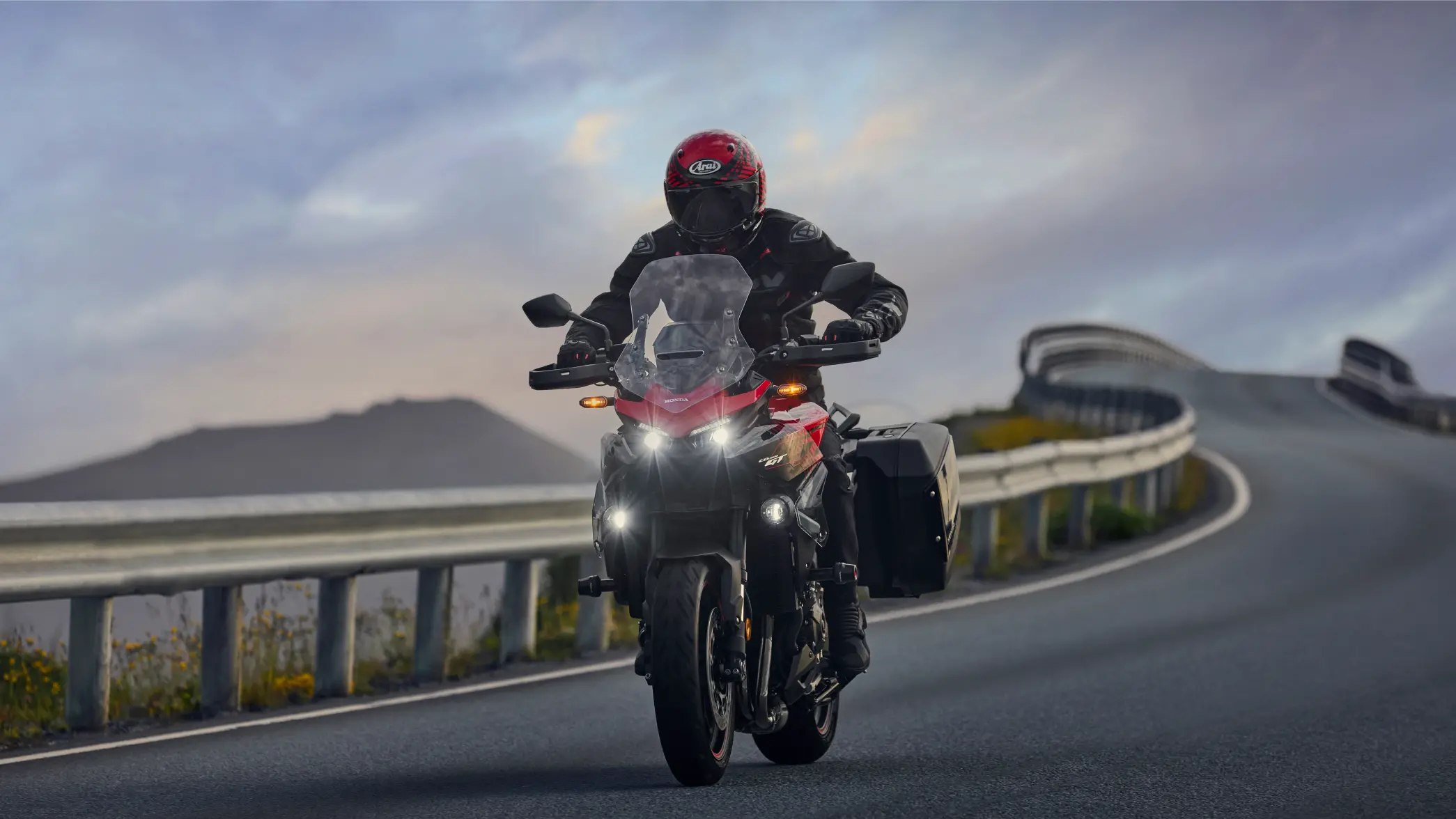 Osztott LED-es fényszórók